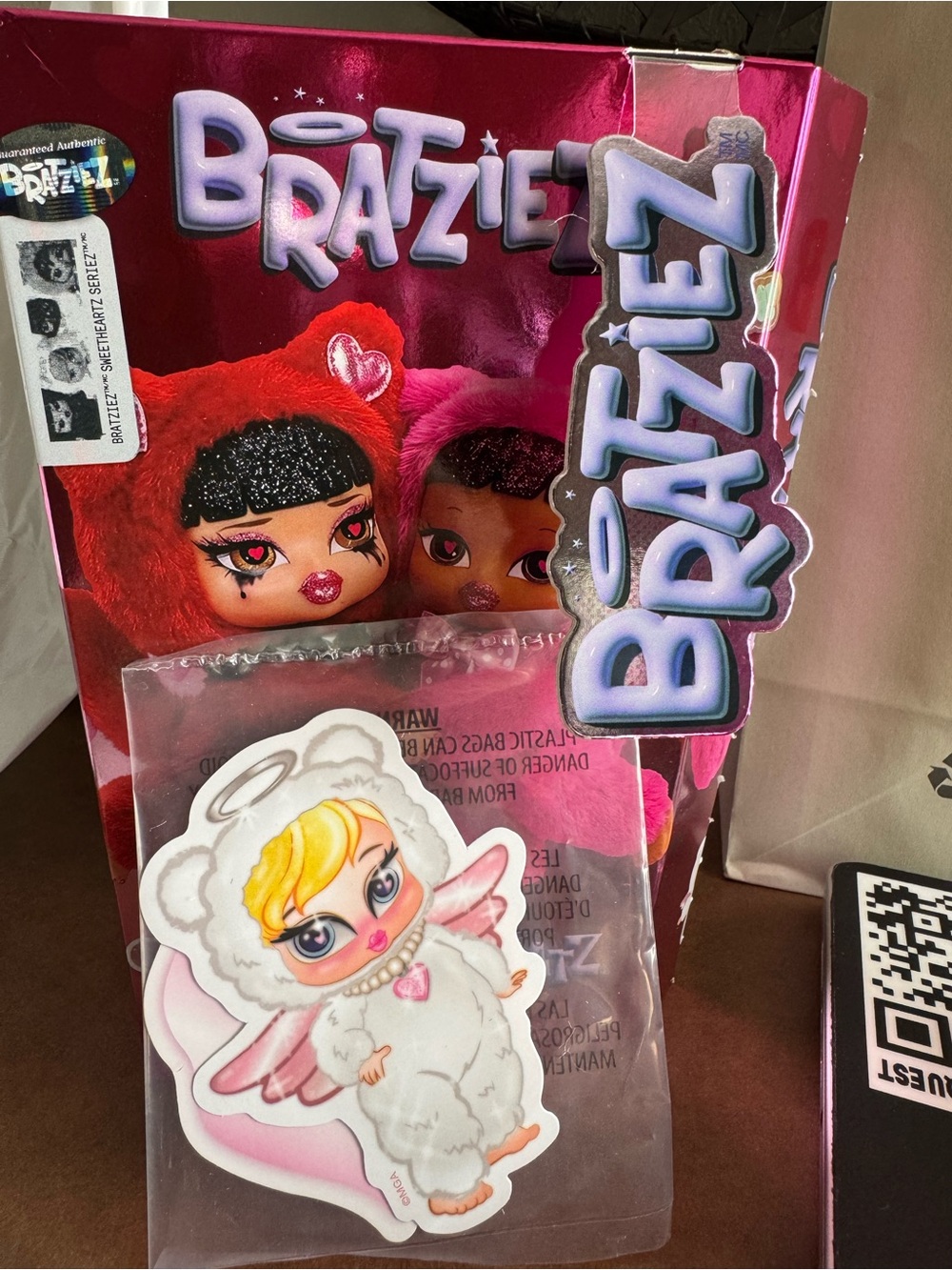 Bratziez Sweetheart Plush Pendant- Angel Cloe